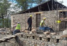 Korçë, vijon puna për restaurimin e manastirit të Shën Prodhromit