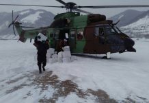 Moti i keq: Forcat Ajrore kanë nisur që dje shpërndarjen e ndihmave në zonat e izoluara