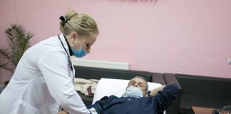 Kontroll mjeksor për të pastrehët e strehuar nga Bashkia Tiranë