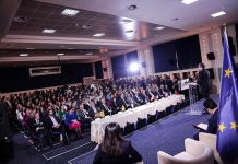 Punësimi, rreth 300 të rinj nga diaspora do hyjnë në administratë