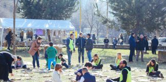 Qeset plastike do të shiten, me qëllim reduktimin e përdorimit të tyre