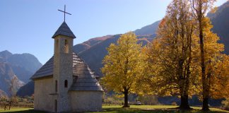 Shqipëria kryeson listën e destinacioneve të preferuara për 2018-ën