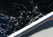 Smartphone, shpiket ekrani që vetëriparohen