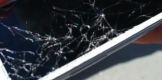 Smartphone, shpiket ekrani që vetëriparohen