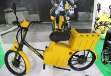 Solingo, skuteri që punon me energji diellore