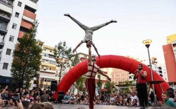 Tiranë, cirk shëtitës për fëmijët përgjatë 3 muajve