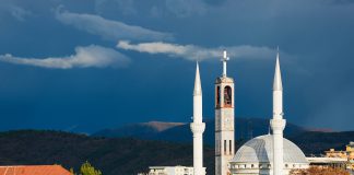 Kur një musliman shkodre niset me ”sha” nje katolik shkodre