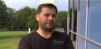 Shqiptari, ushqim falas për të prekurit nga uragani Harvey në SHBA