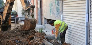 Tiranë: Rrjet i ri kanalizimesh për banorët në rrugën “Arkitekt Sinani”