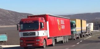 Shqiptarët e Kosovës solidarizohen me familjet e përmbytura në Shqipëri