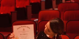 18-vjeçarja shqiptare një shembull suksesi në Amerikë