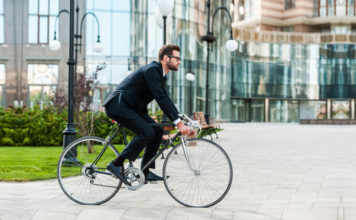 “Në punë me biçikletë”, bashkia paguan kush shkon në punë me biçikletë