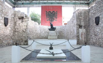 Nis puna për restaurimin e Memorialit të Skënderbeut