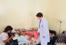 Ekipi multidisiplinar i DRSH Vlorë, ndihmë pacientëve në nevojë