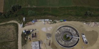 Vazhdon puna për ndërtimin e impiantit të ujërave të zeza në Gjirin e Lalzit