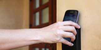 iPhone i juaj mund të përdoret si çelës dere me iOS 12