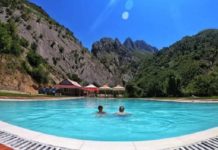 Gramshi me mbi 14 mijë turistë, njihuni me “thesaret” që fsheh