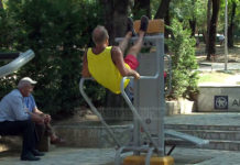 66-vjeçari që merret me sport