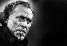 Dhjetë shprehjet më të bukura nga Charles Bukowski