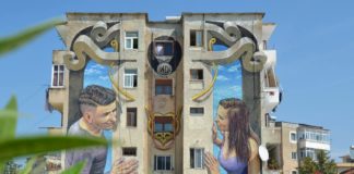 Muralja e Urës Vajgurore, një nga 10 më të mirat në botë