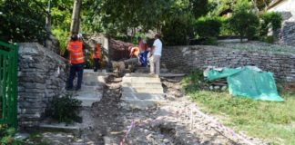 Gjirokastër, rikonstruksion në rrugën “Haxhi Dalipi”