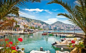 Turizmi patriotik ia doli, ja ‘kryeqyteti’ i pushuesve këtë verë