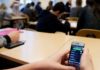 MASR: Ndalohen celularët në shkolla