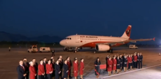 ‘Air Albania’ ndez motorët, avioni kuqezi prek tokën shqiptare