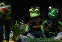 Merrni fëmijët për dore! “Princi Bretk” çel zyrtarisht sezonin në Teatrin e Kukullave