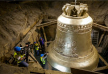FOTO/ Zbulohet kambana më e madhe në botë