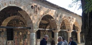 Ruajtja e trashëgimisë, ekspertë europianë për restaurimin e kishave në Voskopojë e Vithkuq