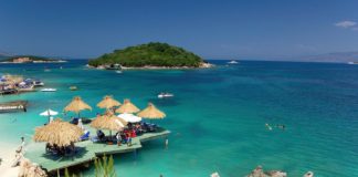 Ishujt e Ksamilit, mes 15 plazheve më të mrekullueshëm në botë