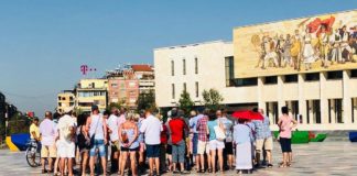 Turistët e shtatorit, të huajt zgjedhin Tiranën për fundjavë
