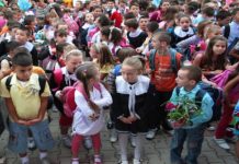 Nis sot shkolla, 32 mijë nxënës ulen për herë të parë në banka