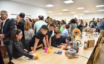 Për fëmijë e të rinj, Tirana ka tashmë një hapësirë të inovacionit dhe robotikës profesionale