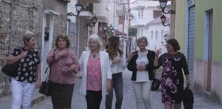 Rrugëtimi i tre motrave nga Australia, për të gjetur kushërinjtë në Shqipëri