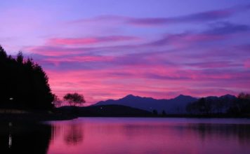 FOTOT/ Një perëndim dielli për të mos u humbur, magjia e liqenit të Pukës