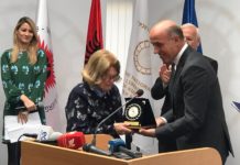 37 libra të vjetër për Skënderbeun ekspozohen në Bibliotekën Kombëtare të Kosovës