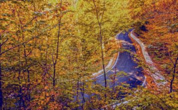 FOTOT/ Kjo rrugë përrallore ndodhet në Qafë Shtamë dhe sapo ka përfunduar