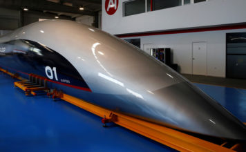 VIDEO/ Transporti tokësor më i shpejtë sesa ai ajror, ja mjeti që do “thyejë” ligjet