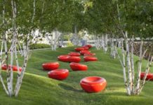 FOTOT/ Ide gjeniale! Vepra arti, jo thjesht stola