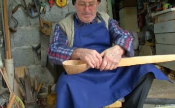 Mjeshtri i lahutave dhe çiftelive: Lus Zotin për punë, jo për para