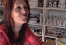 FOTOT/ Në poçerinë e gruas duarartë ku qeramikat bëhen me motivet zadrimore