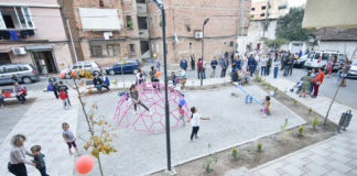 Një tjetër kënd lojërash për vogëlushët e Tiranës, dhuratë nga Çekia