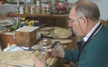 Arti i të gdhendurit mbi dru, veriu ringjall traditën e bukur shqiptare