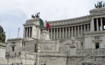 Bursa për studime në Itali për studentët e Tiranës, kriteret dhe dokumentet