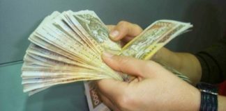 Ja kush paguhet më shumë në Shqipëri! Paga mesatare rritet me 2.5 %