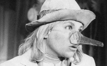 E mbani mend “Pinokun shqiptar”, rikthehet në Shqipëri pas 28 vitesh