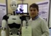 Frymëzuese/ Emigranti 15-vjeçar shqiptar krijon robotin e rrallë në botë, vlerësohet nga SHBA