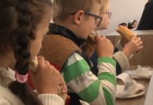 Ushqim i shëndetshëm në shkolla, projekti nis nga “Mësonjëtorja” në Korçë